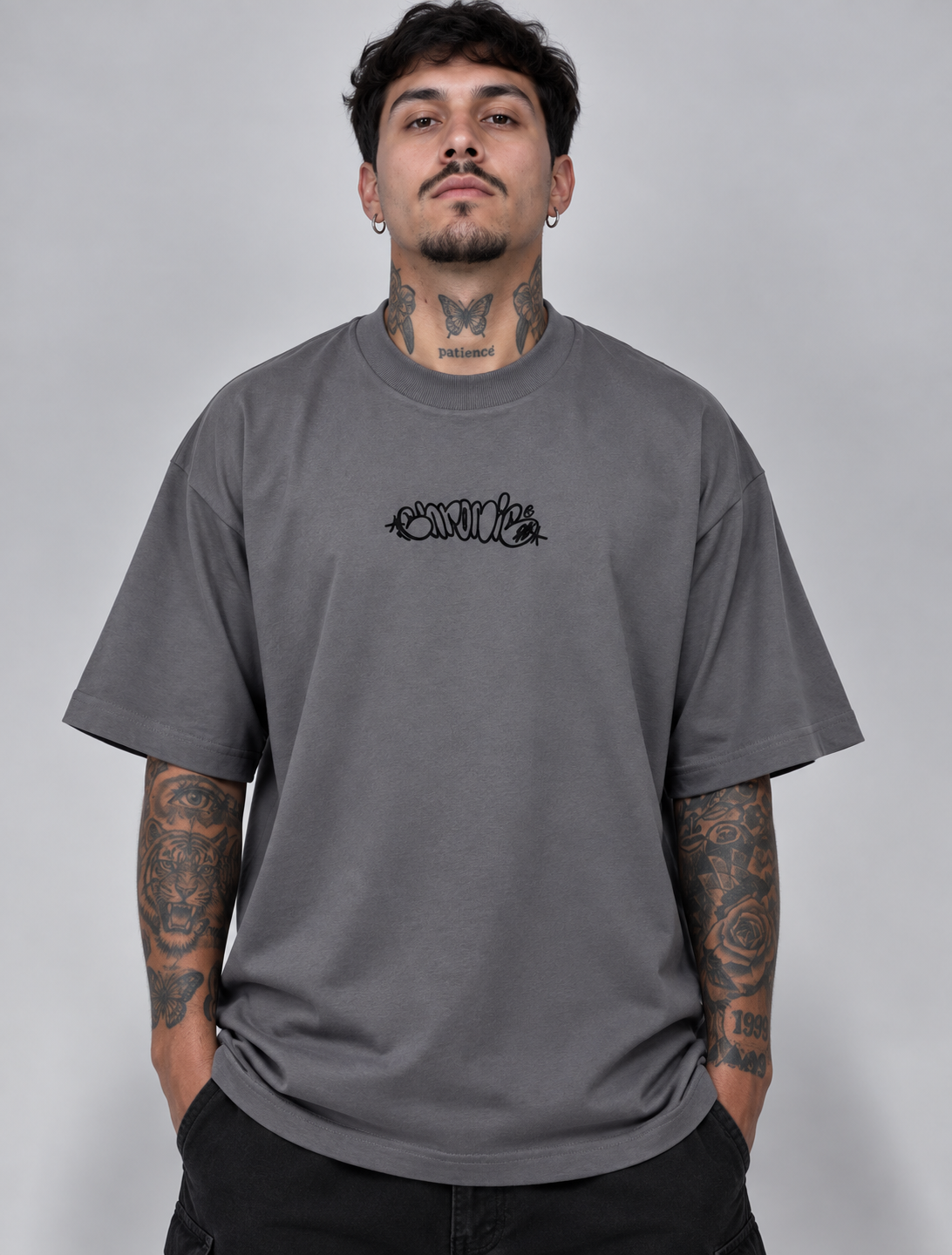 Camiseta Chronic Oversized Pro - bordada